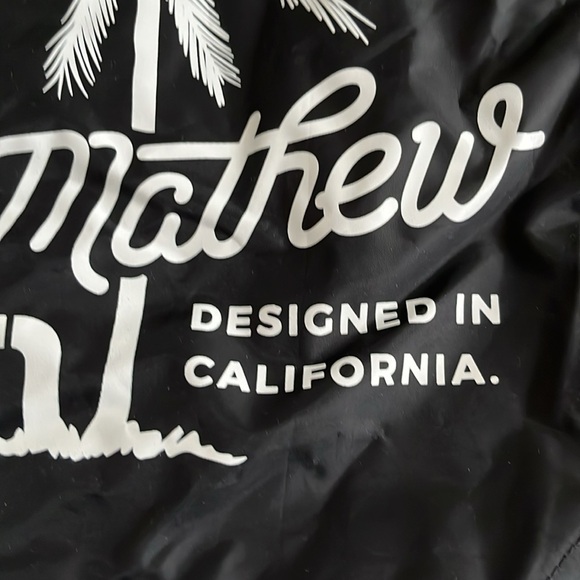 Travis Mathew drawstring bag - Picture 3 of 5